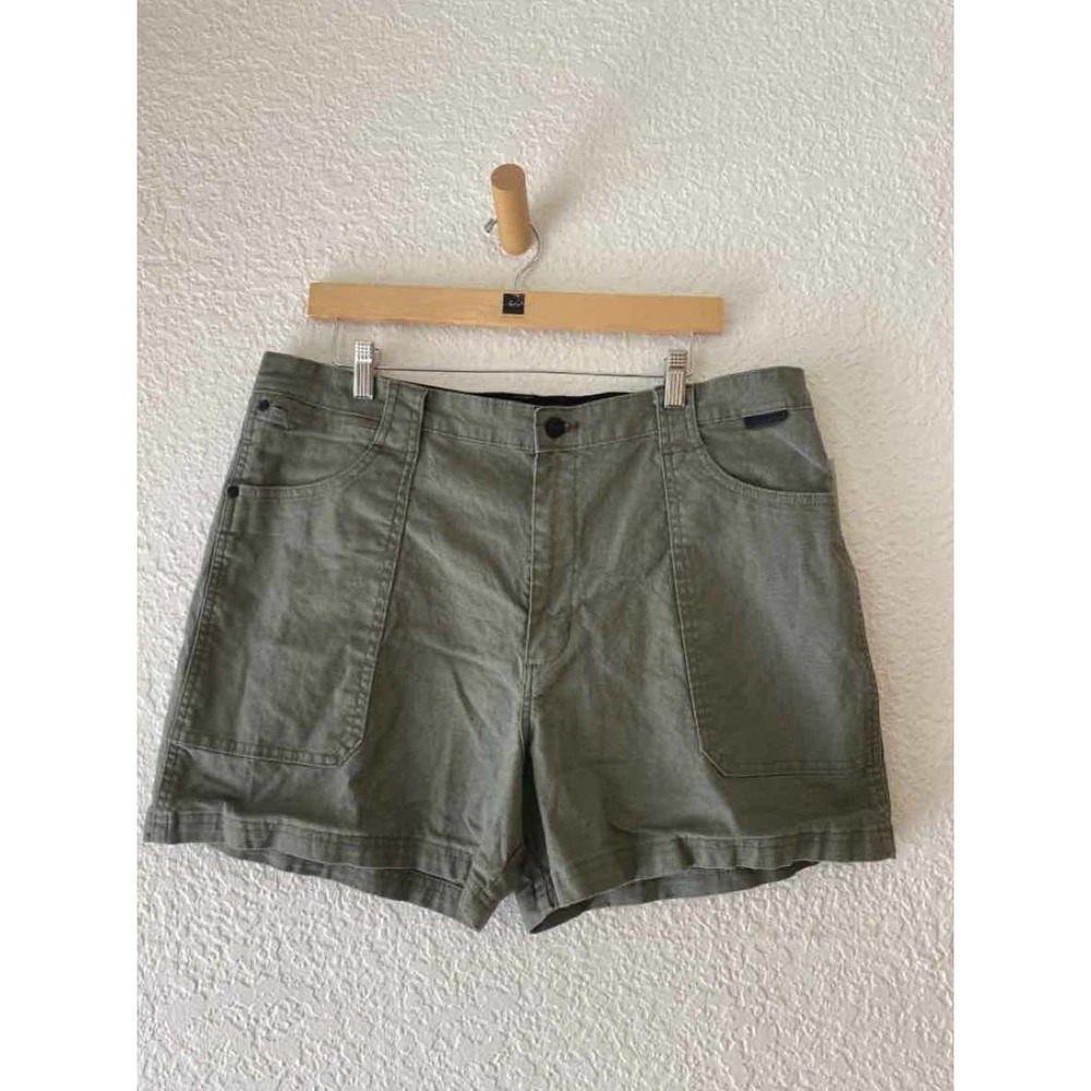 Wrangler Shorts Green Size 31